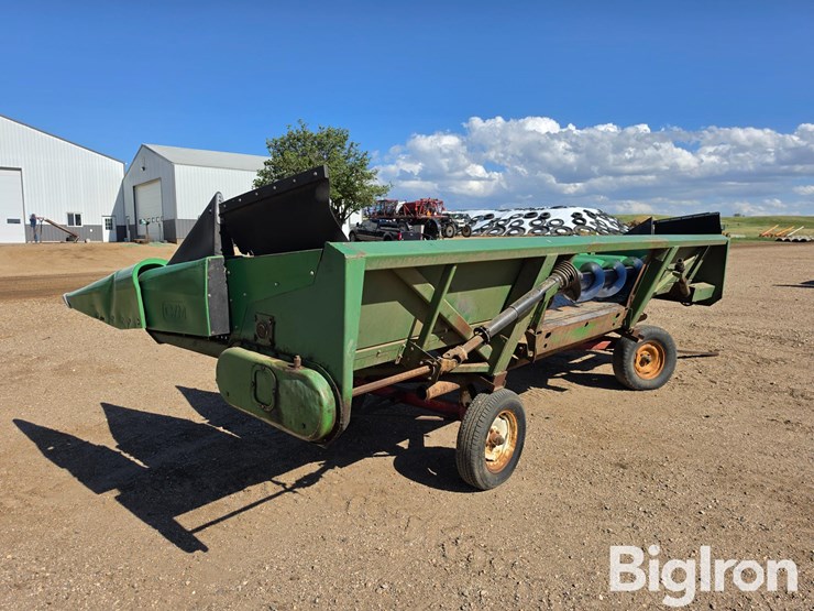 1981-john-deere-843-image-7