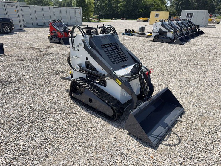 2026-zjg-zj-380-tracked-mini-skid-steer-loader-image-8