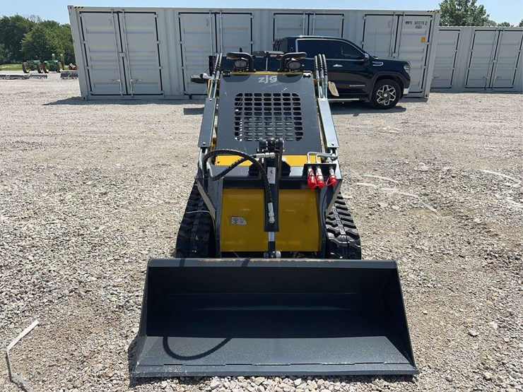 2026-zjg-zj-380-tracked-mini-skid-steer-loader-image-9