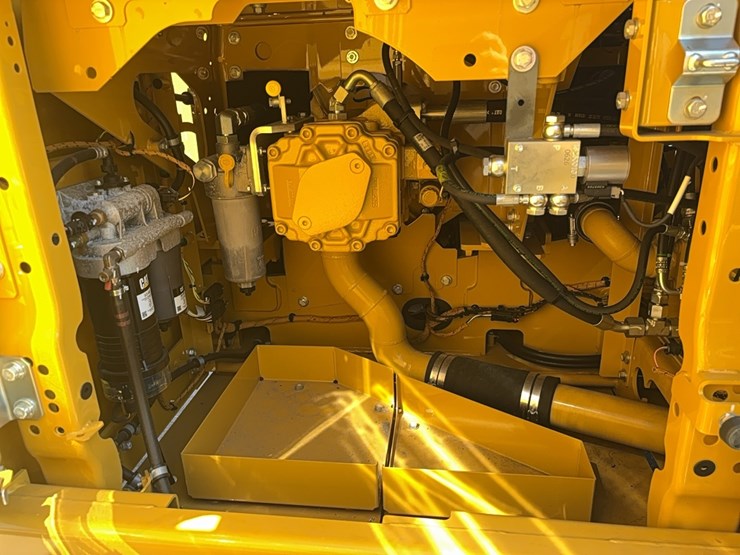 caterpillar-320gc-image-31