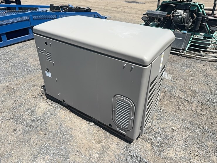 like-new-kohler-20rca-home-standby-generator,-kohler-lgp/ng-engine,-1-hr-run-time-generator-image-3