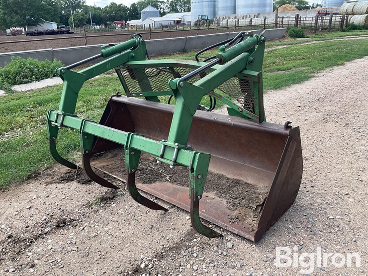 john-deere-740-image-1
