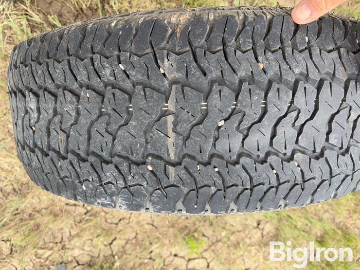 265/70r16-tires-w/dodge-rims-image-13