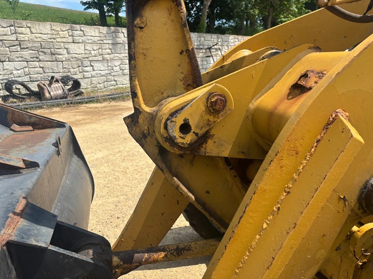 caterpillar-924f-image-77
