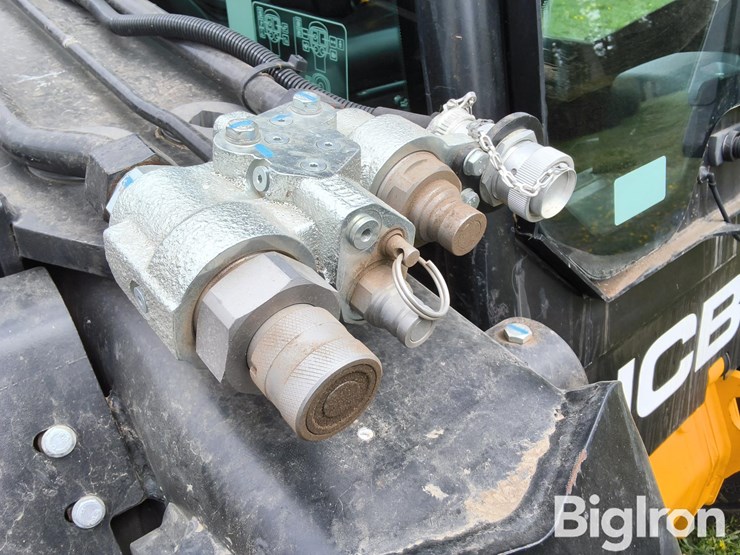 2024-jcb-3ts-8w-image-20