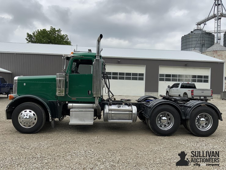 2006-peterbilt-379-image-8