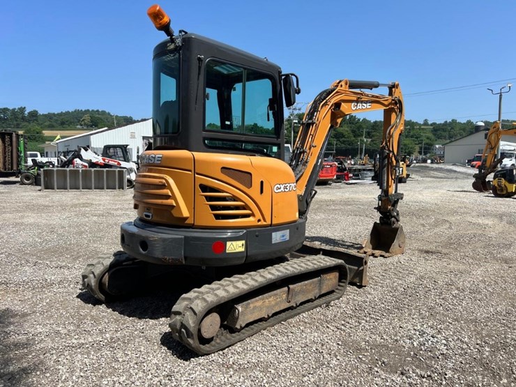 2020-case-cx37c-image-6