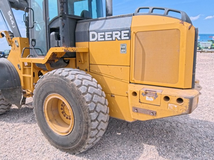 2006-deere-544j-image-59