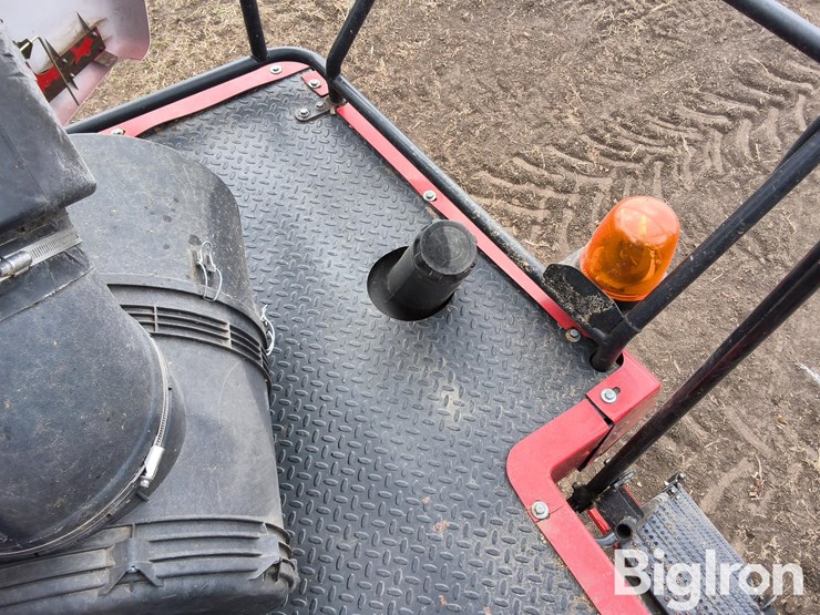 2013-case-ih-8230-image-17