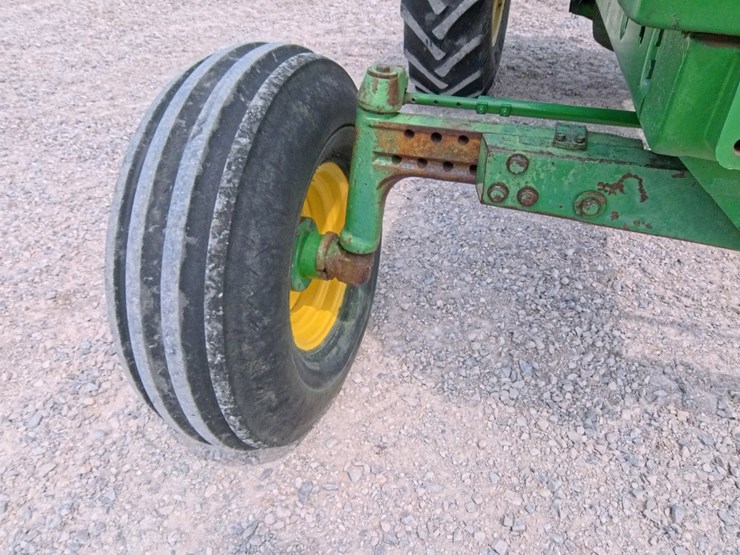 john-deere-4430-image-12