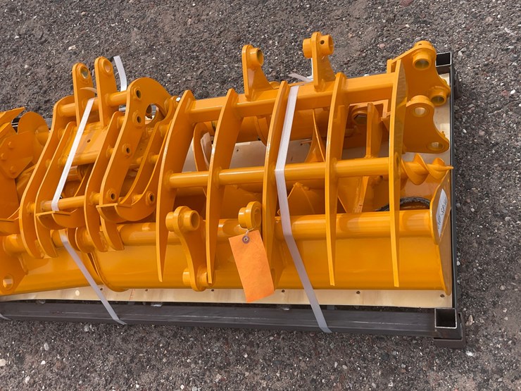 #1338-•-(8)-cat-301-excavator-attachment,-giyi,-2026,-unused-image-8