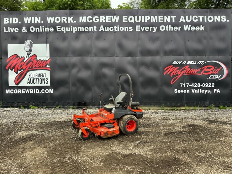 2016-kubota-z725kh-image-1