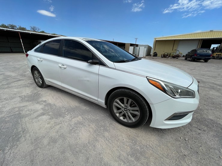 #160-•-2015-hyundai-sonata-(clean-tx-title)-image-96