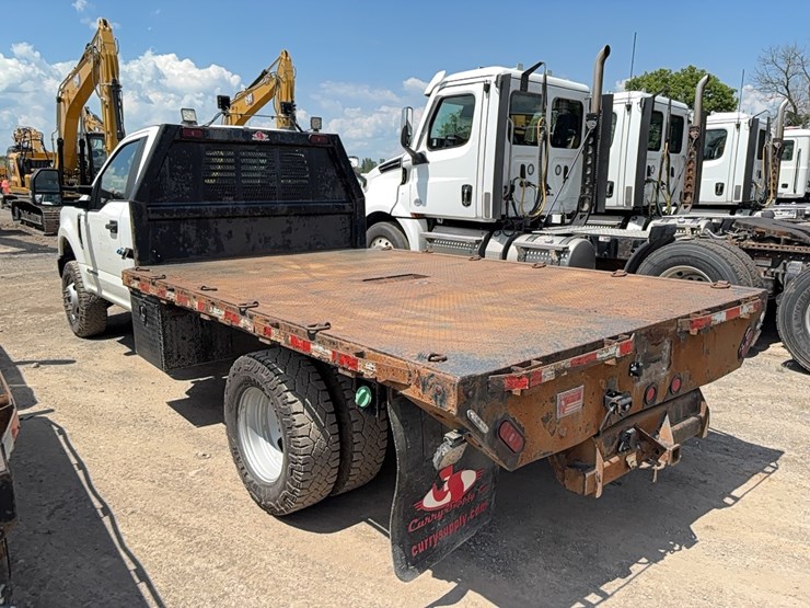 2020-ford-f350-image-4