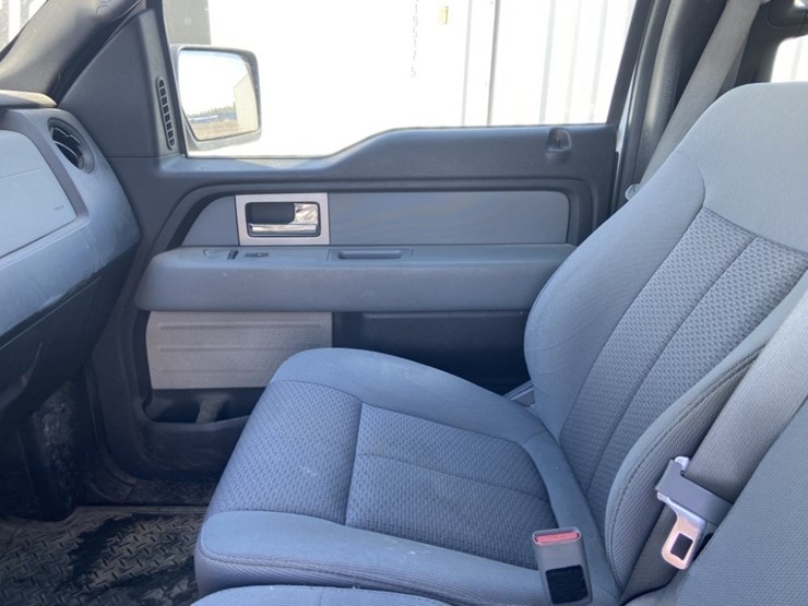 2011-ford-f150-xl-image-13