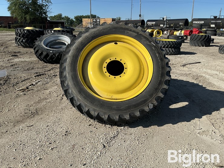 deere-tires-image-2