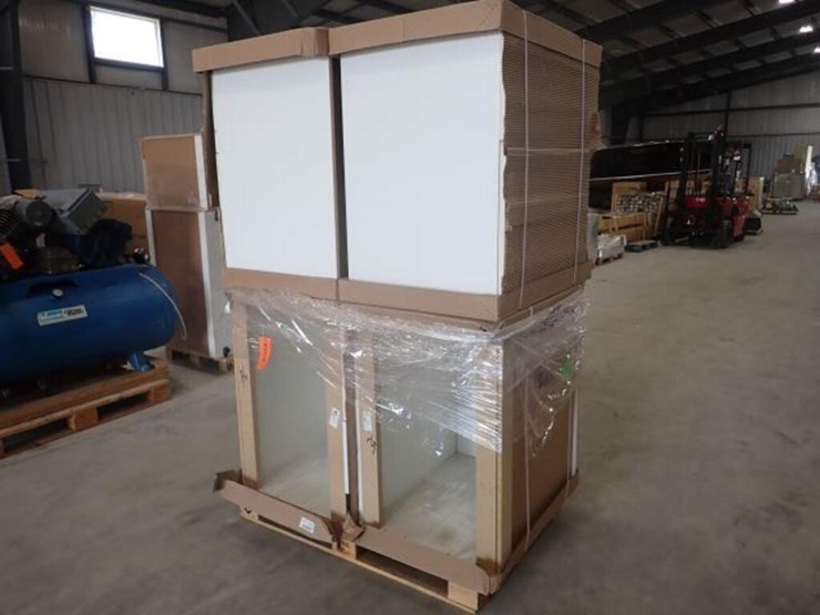 unused-qty-of-4-pc-premium-white-corner-base-image-1