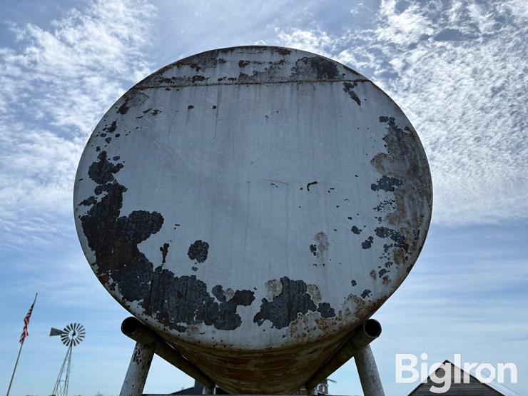 300-gal-fuel-barrel-w/stand-image-11