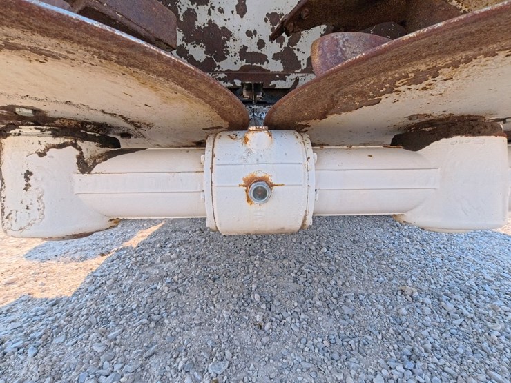 kuhn-knight-2054-image-36