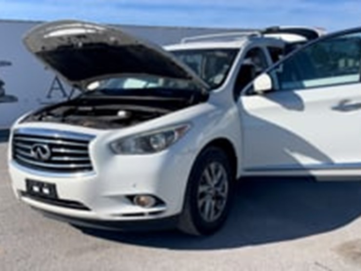 2013-infiniti-jx35-image-9