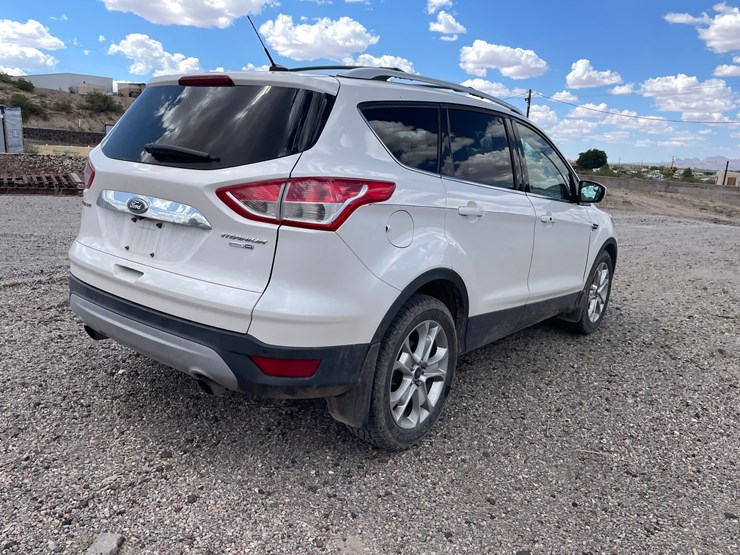 2016-ford-escape-image-7