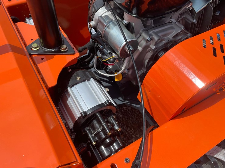 #1304-•-lawn-mower-image-10