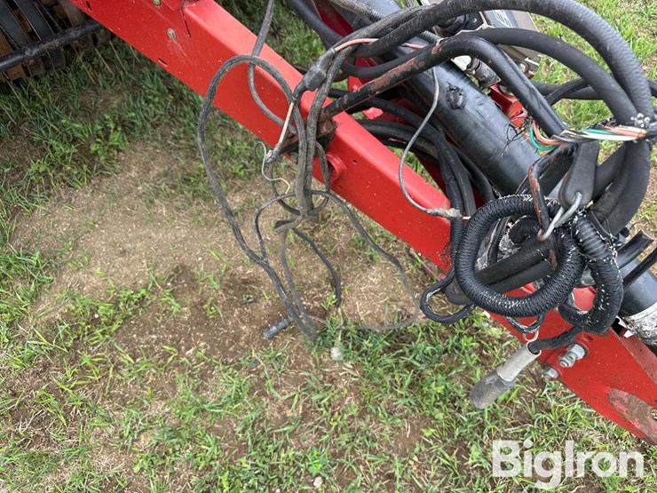 case-ih-rbx561-image-14