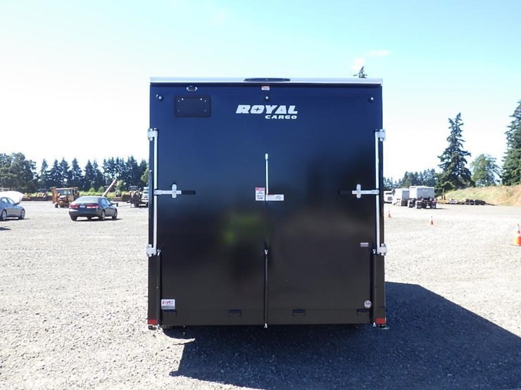 2026-royal-lcht35-7.516v-86-t/a-enclosed-trailer-image-11