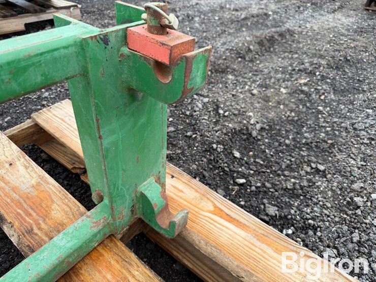 john-deere-148-image-17