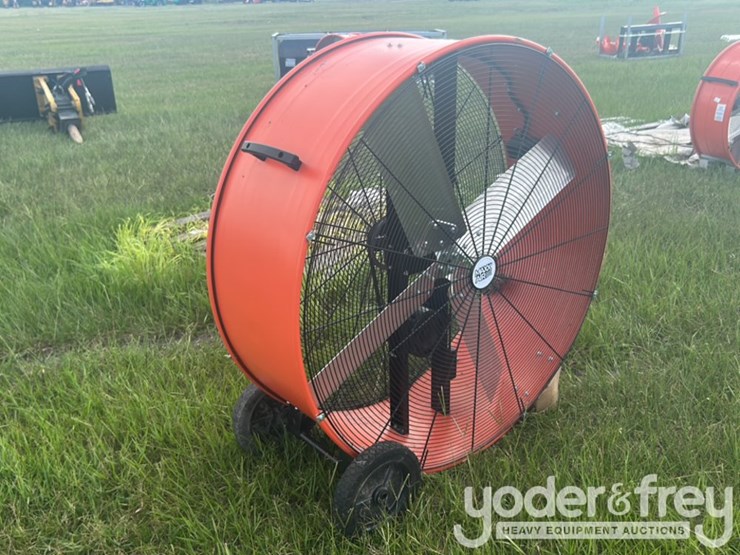42"-barrel-fan-image-1