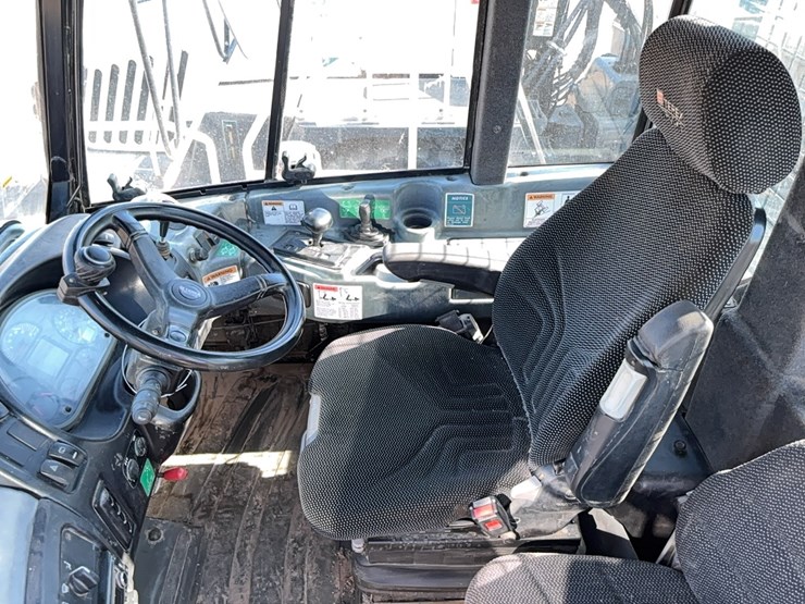 2019-terex-ta400-image-15