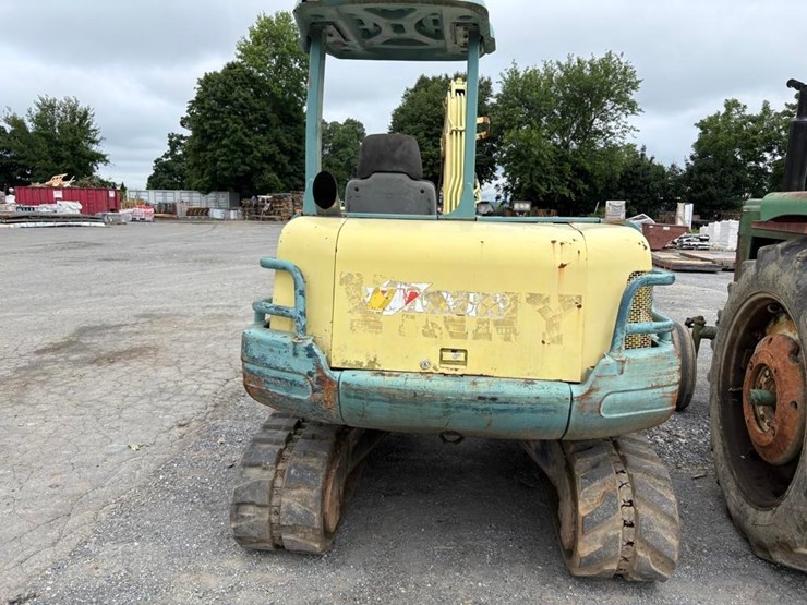 yanmar-b50-image-15