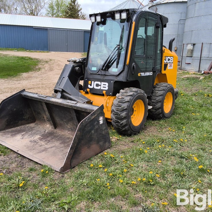 2024 JCB 3TS-8W