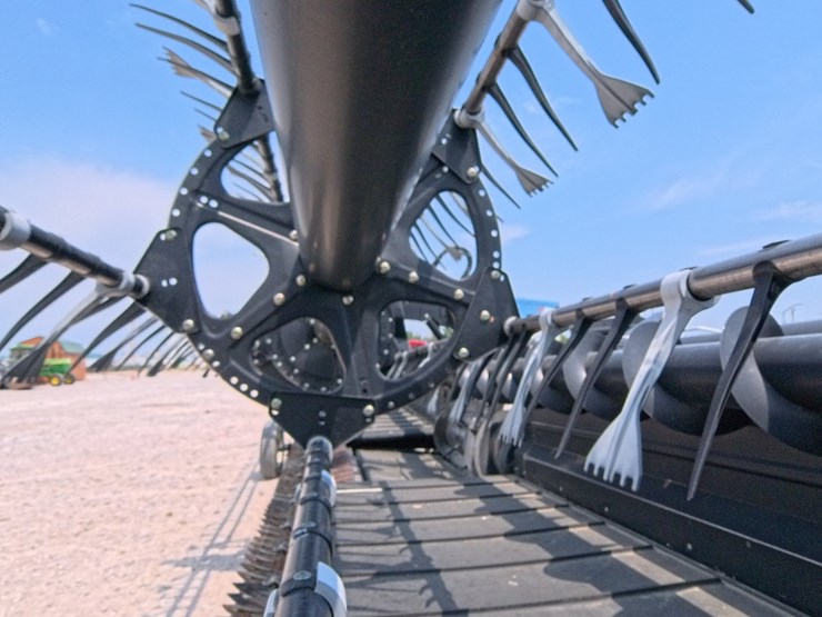2010-case-ih-2162-image-17