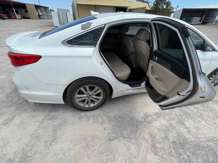 #160-•-2015-hyundai-sonata-(clean-tx-title)-image-111