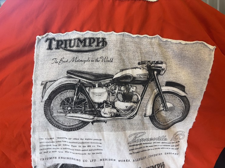 2009-triumph-bonneville-t100-50th-anniversary-image-22
