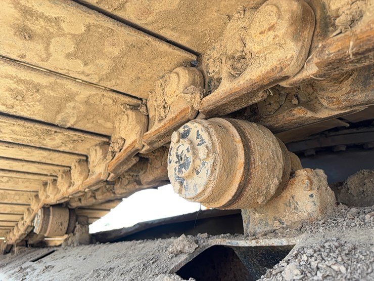 deere-230-lc-image-25