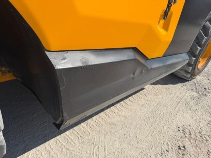 2018-jcb-505-20-image-42