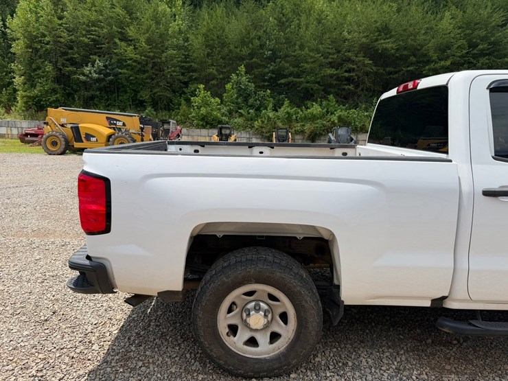 2019-chevrolet-silverado-1500-image-20