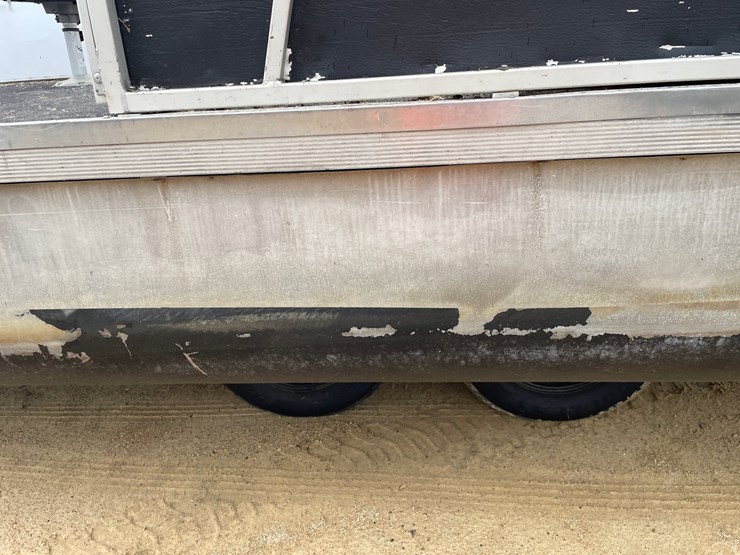 #1192-•-22'-sylvan-westwind-pontoon-(has-wi-title)-image-17