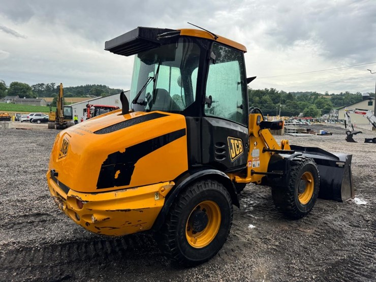 jcb-406-image-6