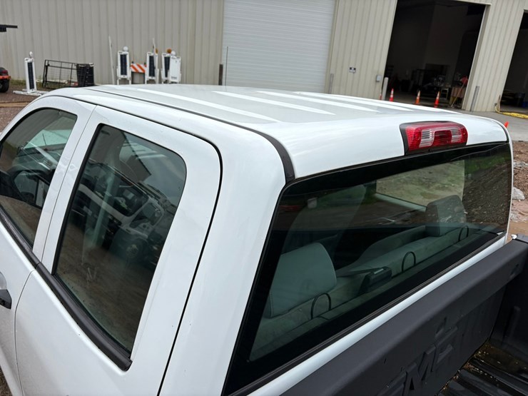 2016-gmc-1500-image-13