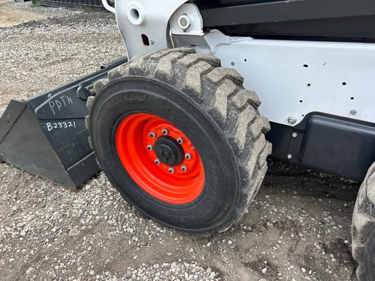 2024-bobcat-s650-image-17