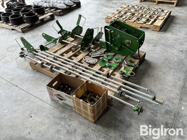 john-deere-12-image-7