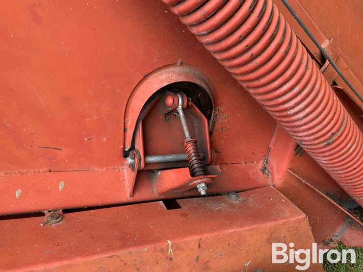 new-holland-846-image-20