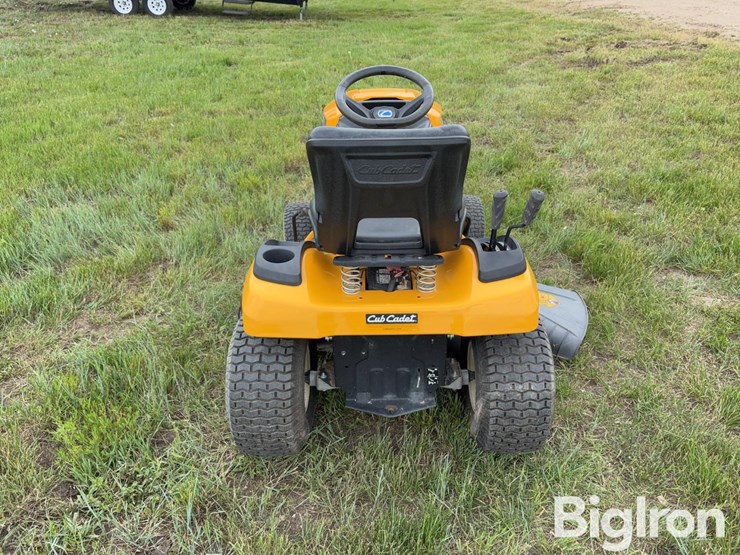 2018-cub-cadet-13apa1ct010-xt1-lt46"-lawn-mower-image-6