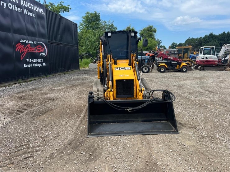 2022-jcb-1cxt-image-9