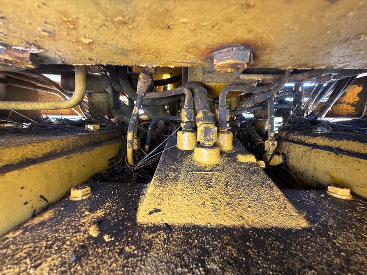 deere-550-image-30