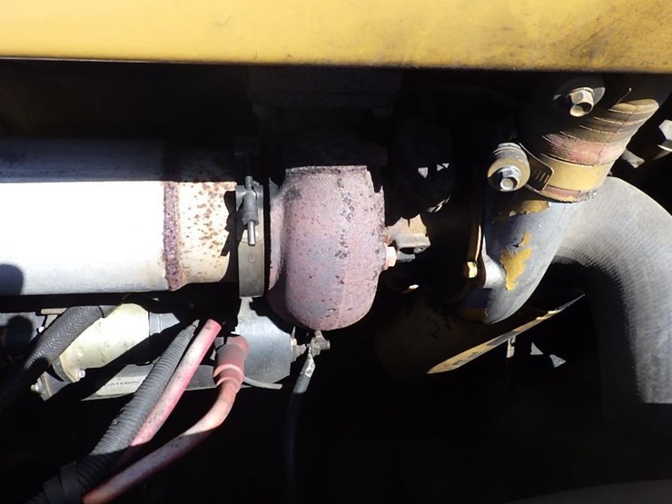 caterpillar-325l-image-34