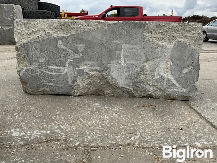 6'-x-3'-x-2.5'-interlocking-concrete-blocks-image-12